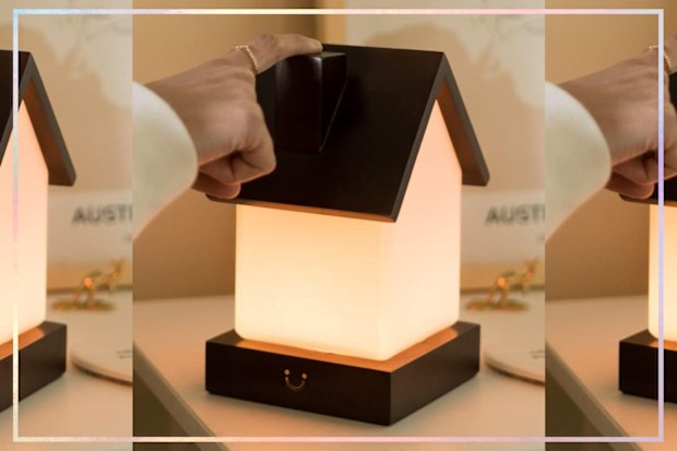9PR: LuvLink Friendship Lamps