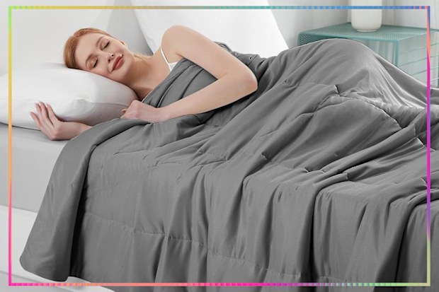 9PR: Elegear Revolutionary Cooling Comforter King
