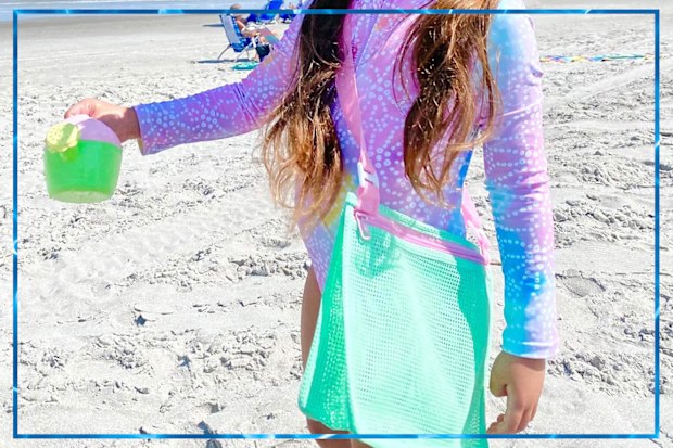 9PR: Beach Toy Mesh Shell Collecting Bag