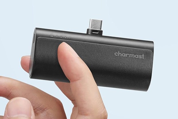 9PR: Charmast USB-C Power Bank