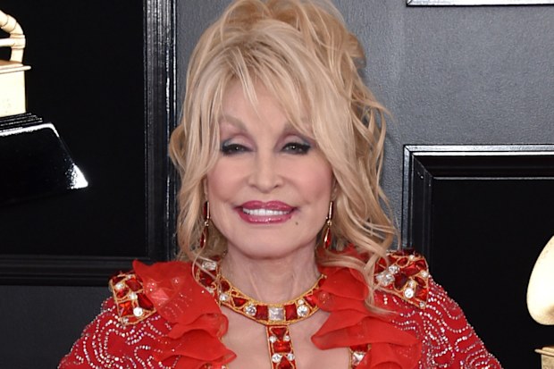 Dolly Parton, Grammy Awards, Staples Center, February 10, 2019, Los Angeles