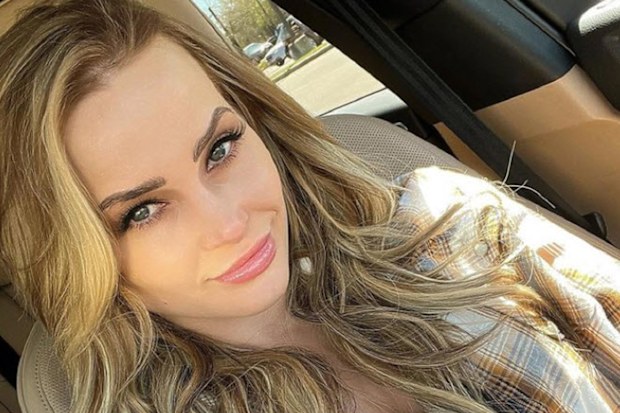 Niece Waidhofer dies after mental health battle