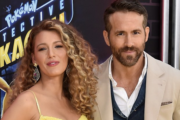 Blake Lively, Ryan Reynolds, movie, premiere, baby bump