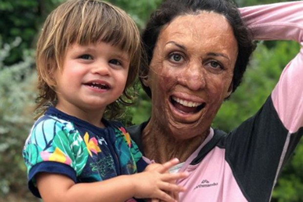 Turia Pitt with son