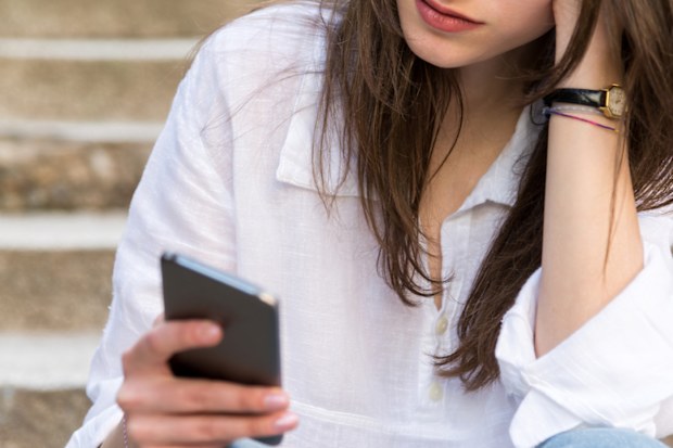 Singles switch off social media for Valentines Day