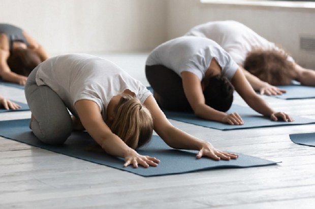 police called to yoga class