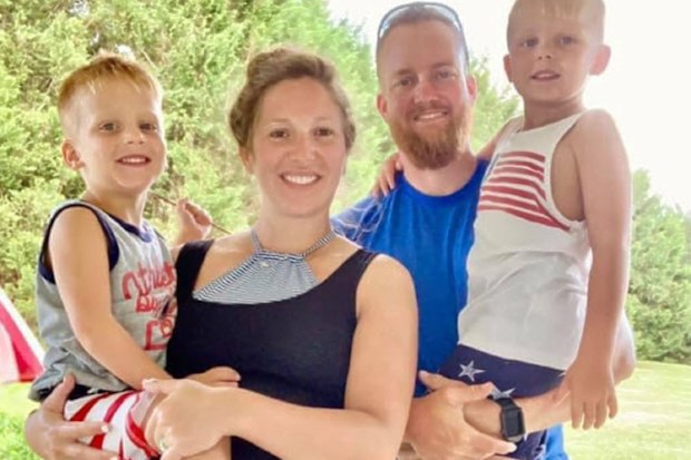 Woman dies of Covid-19 after giving birth at 30 weeks.