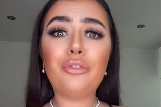TikTok eyebrow tattoo friendship