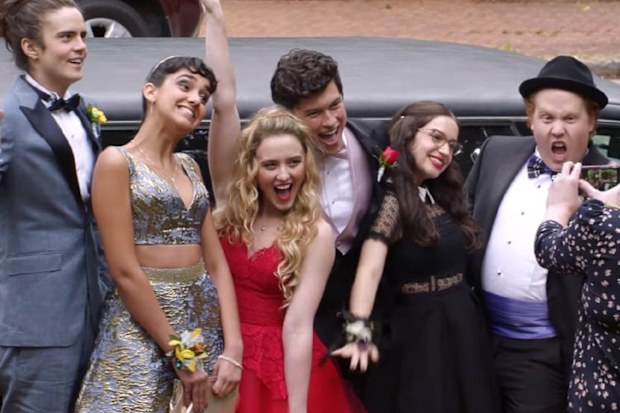 Teenagers on their way to prom movie Blockers