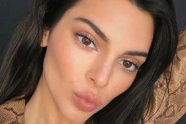 Kendall Jenner, selfie, Instagram