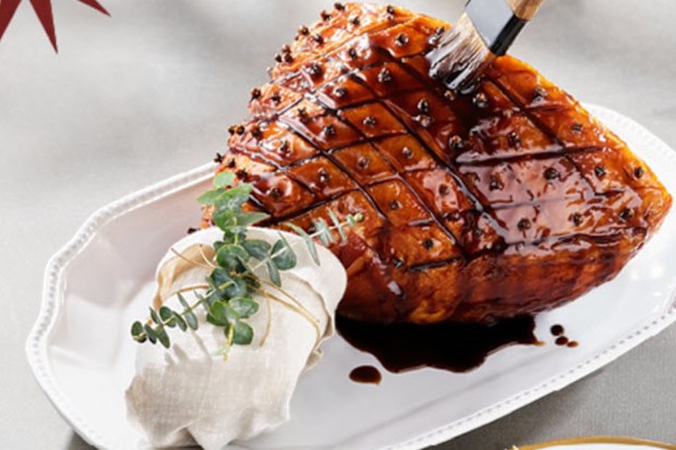 Who says we have to wait for Christmas to enjoy ham and roasts and puddings? 