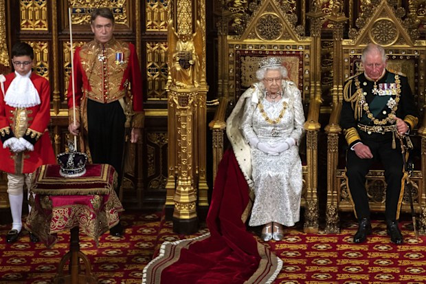 The Imperial State Crown sat on a table to Her Majesty's right.