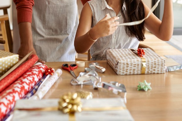 christmas gifts for family fight relationships