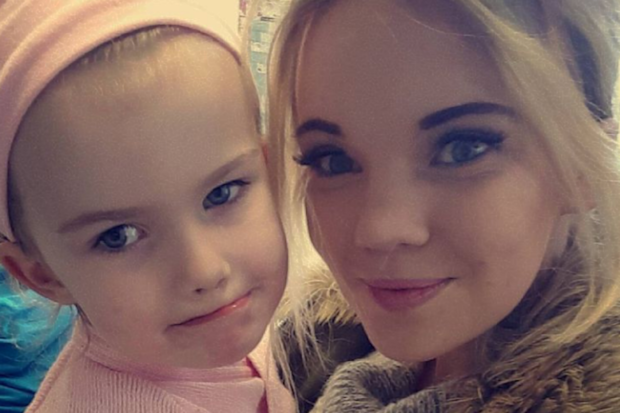 UK mum cancer diagnosis coronavirus fight for life