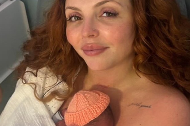 Singer Jesy Nelson has announced the birth of her twin girls two months early
