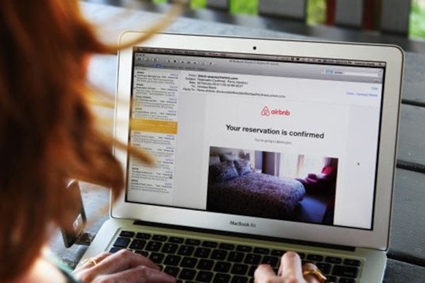 'Airbnb hot spots' reduce long-term rentals