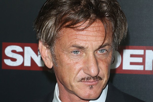 Actor Sean Penn attends the "Snowden" New York premiere at AMC Loews Lincoln Square on September 13, 2016 in New York City