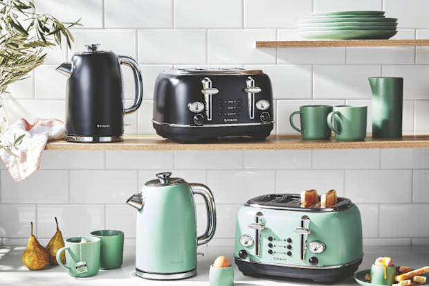 Aldi Stirling retro style kettle and toaster