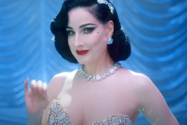 Deta Von Teese in Bejewelled 