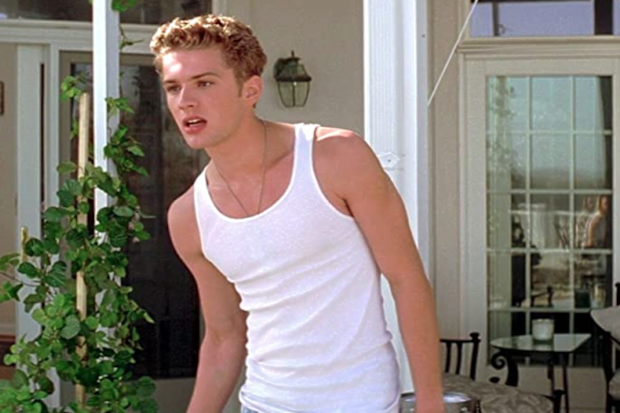 Ryan Phillipe as Barry Cox in I Know What You Did Last Summer.