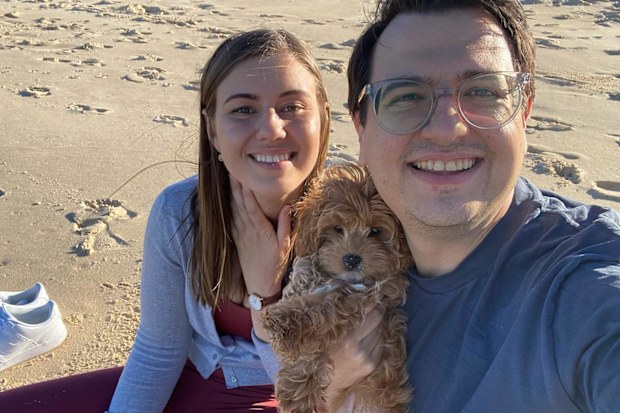 Brittany Higgins announces engagement to David Sharaz 