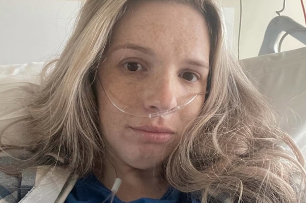 Deanna Wallis stopped counting the cost of managing her endometriosis after dropping more than $30,000 on IVF.