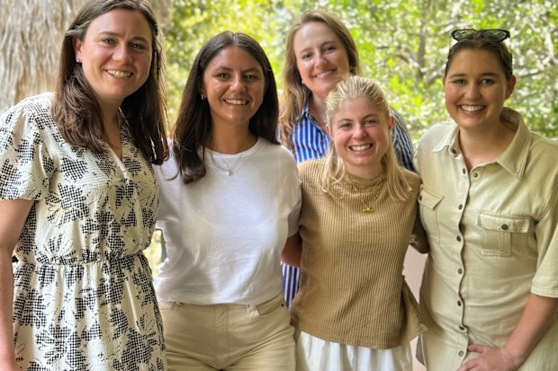 Endo Articles founder and CEO Milli Weaver with a group of Endo Article volunteers - most of whom have experience with endometriosis.