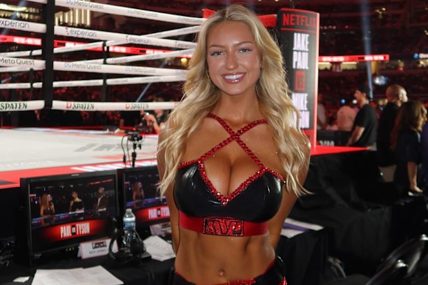 Sydney Thomas is a model and ring girl with Jake Paul's company.