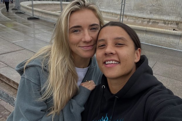 Sam Kerr and Kristie Mewis