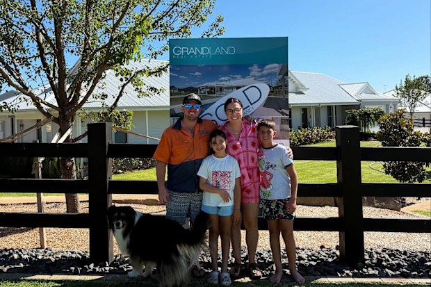 Walsh family travelling Australia