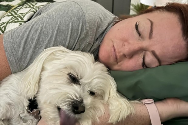 Shelly Horton recovers from complications during surgery.