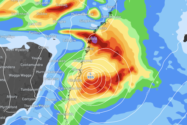 An east coast low is set to hit the east coast this weekend. 