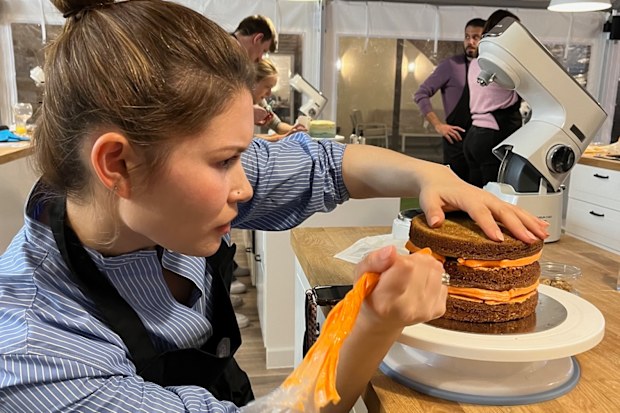 Anais Kanakubo attends The Big London Bake East class