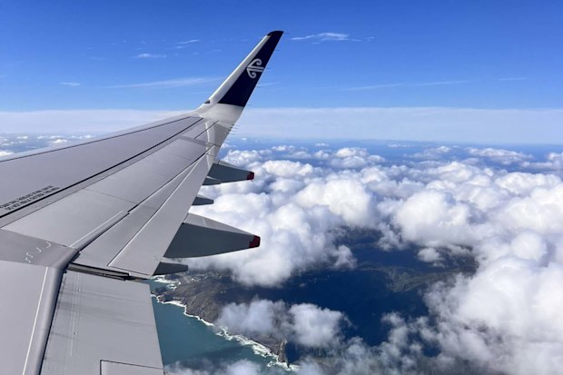 Air New zealand review Sydney Australia to Auckland New Zealand