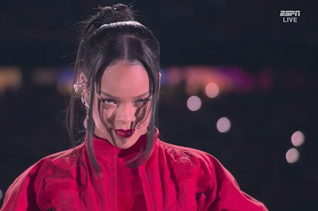 Rihanna Super Bowl performance