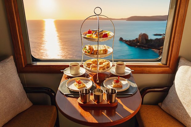 Anantara train, Vietnam