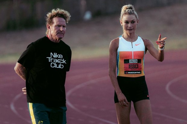 Simón y Jessica Hull.