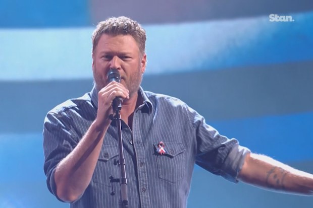 Blake Shelton AMAs performance 2025