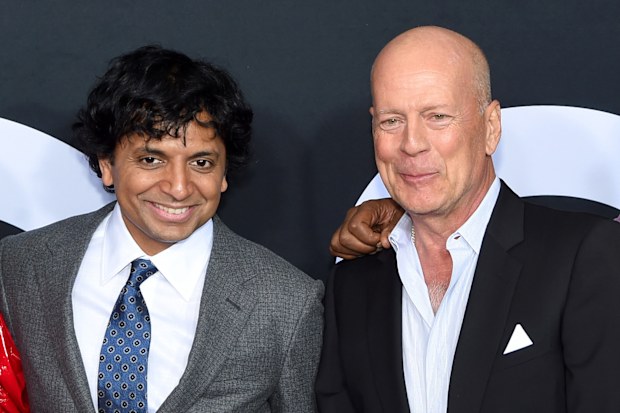 Sarah Paulson, M. Night Shyamalan, Bruce Willis and Samuel L. Jackson 