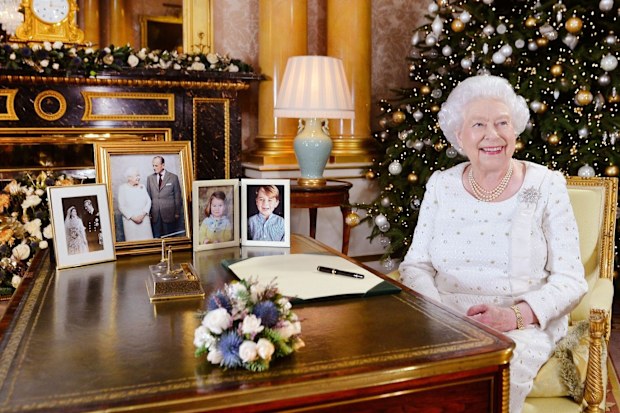 Queen Elizabeth reflected on the lives lost during her 2017 Christmas address.