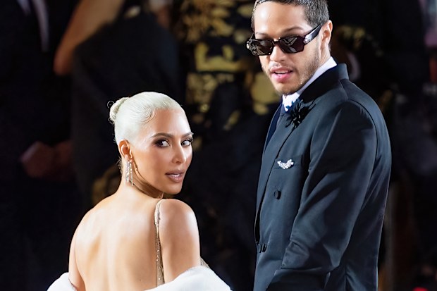 NEW YORK, NEW YORK - MAY 02: Kim Kardashian and Pete Davidson arrive to The 2022 Met Gala Celebrating "In America: An Anthology of Fashion" at The Metropolitan Museum of Art on May 02, 2022 in New York City. (Photo by Gilbert Carrasquillo/GC Images)
