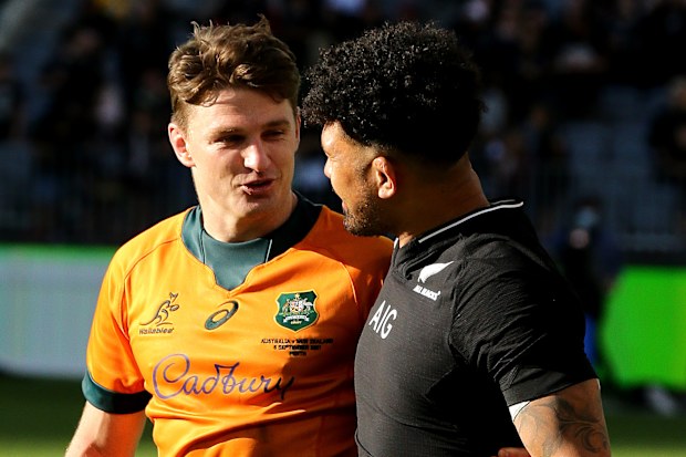 Beauden Barrett and Ardie Savea at Optus Stadium.