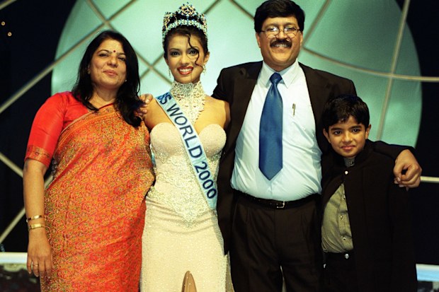 Miss World winner Miss India Priyanka Chopra with her family during the Miss World contest