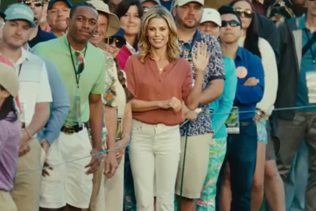 Julie Bowen in Happy Gilmore 2