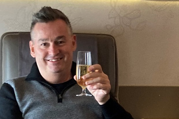 Michael Dixon on singapore airlines first class