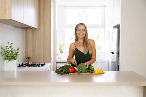 Bec Miller is a qualified nutritionist, founder of Health with Bec 