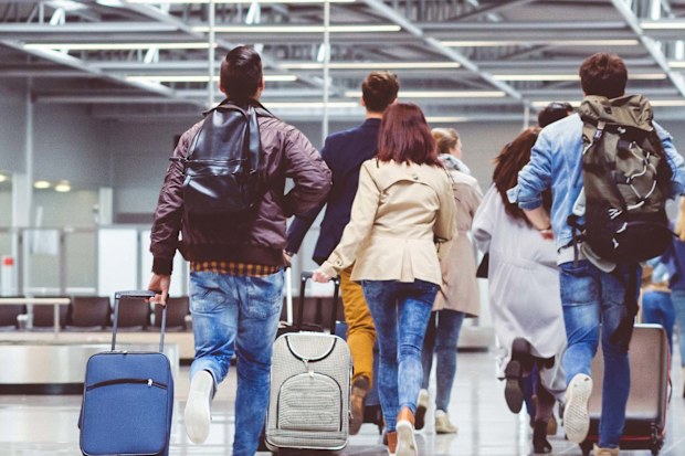 Connecting flights: Little known flight rule you need to know to make ...