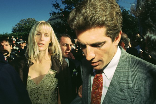 Daryl Hannah with John F. Kennedy Jr. at Edward Kennedy Jr.'s wedding on Block Island, Rhode Island, 1993.  