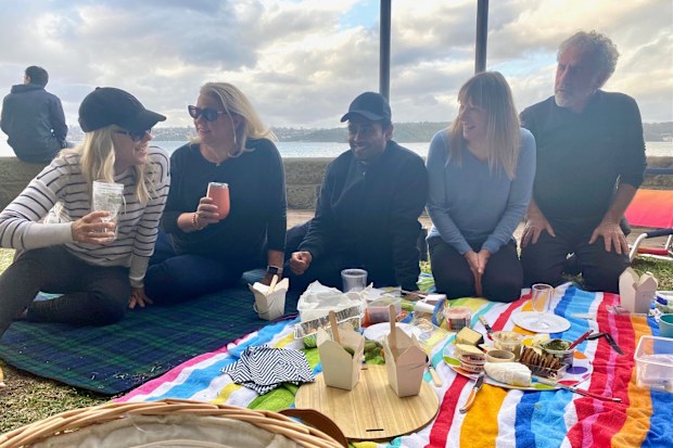 Sami Lukis on a picnic in Sydney