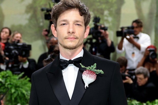 Mike Faist 